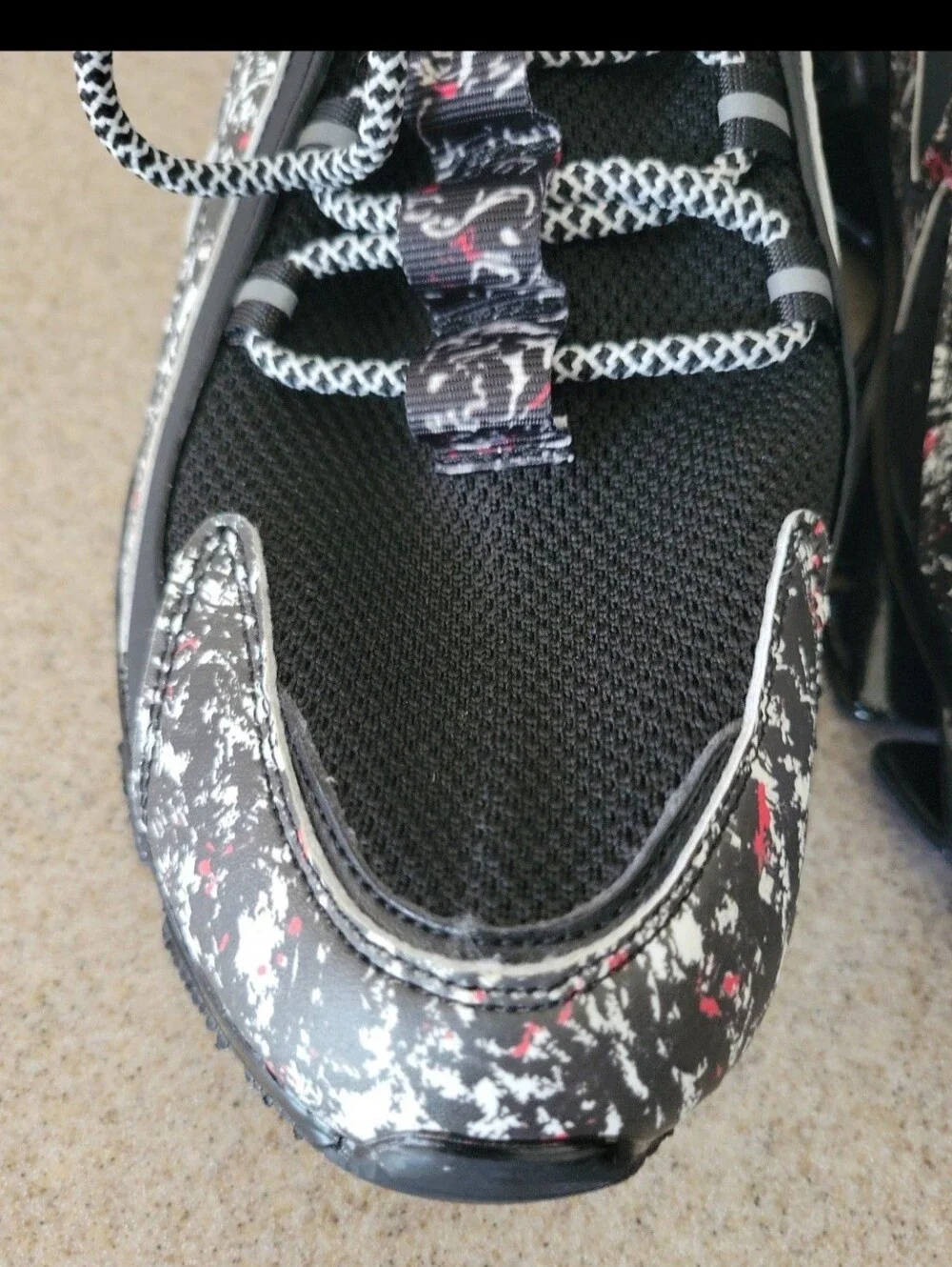 Reuluton Beansfrom Breking Blades Futuristic Looking Sneakers Black Grafiti